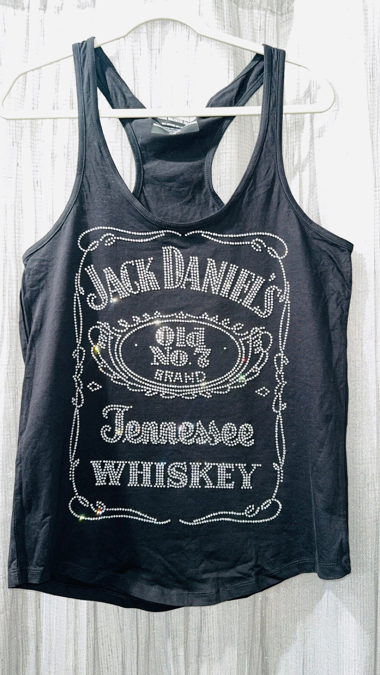 Jack Daniels Tanktop Outfits
